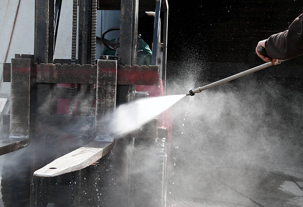 Best Oil and Grease Removal from Surfaces in Kahoka, MO